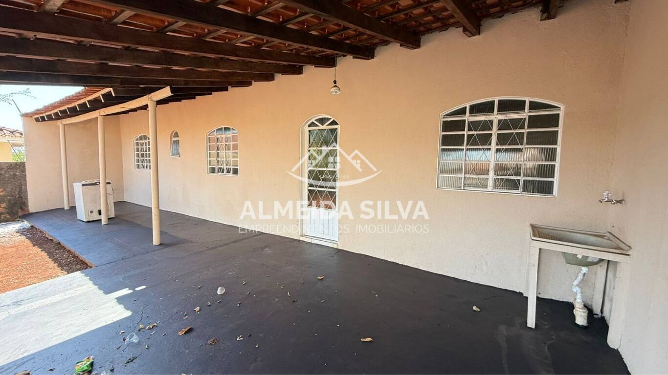Casa, 2 quartos, 81 m² - Foto 2