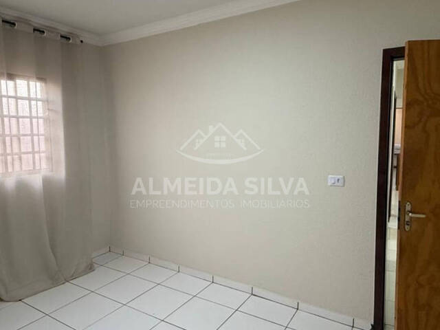 #A-353 - Casa para Locação em Arapongas - PR - 2