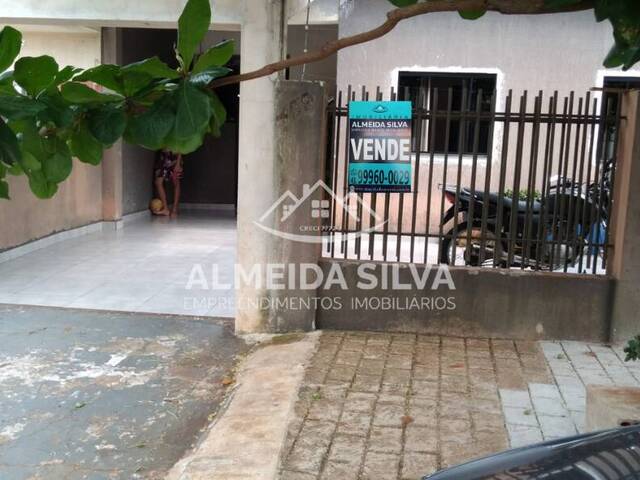 #45 - Casa para Venda em Arapongas - PR - 2