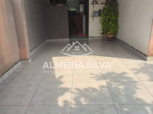 #45 - Casa para Venda em Arapongas - PR - 3