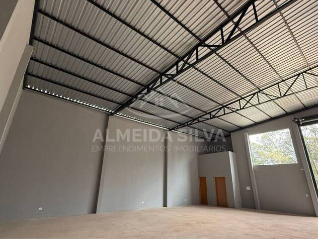 #A-398 - Barracão para Locação em Arapongas - PR