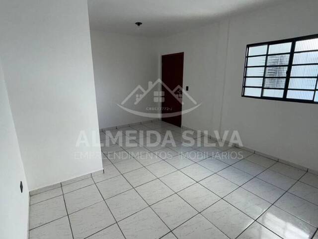 #A-373 - Apartamento para Locação em Arapongas - PR - 2