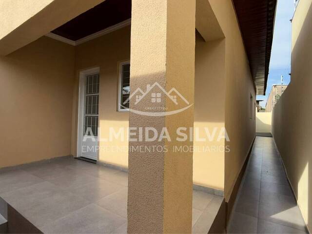 #A-311 - Casa para Locação em Arapongas - PR - 2