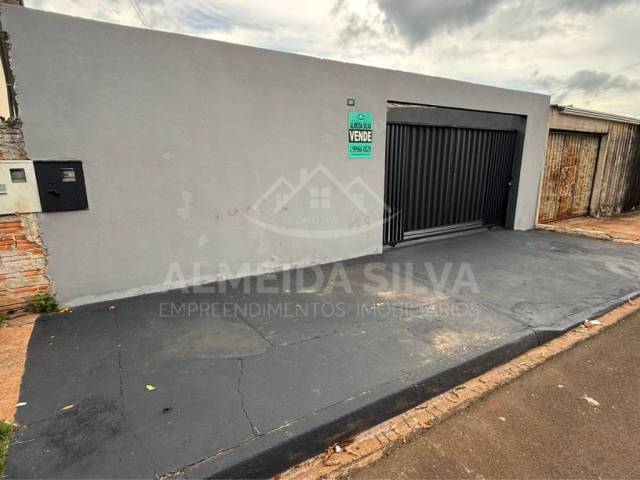 #433 - Casa para Venda em Apucarana - PR - 2