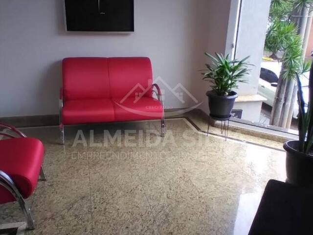 #379 - Apartamento para Venda em Arapongas - PR