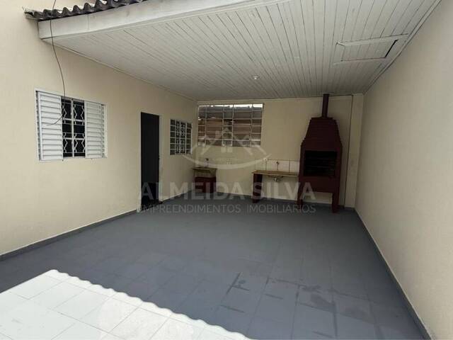 #A-476 - Casa para Locação em Arapongas - PR - 2