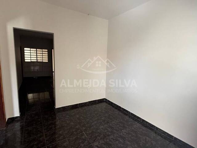 #A-476 - Casa para Locação em Arapongas - PR - 3