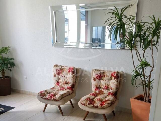 #349 - Apartamento para Venda em Arapongas - PR - 3