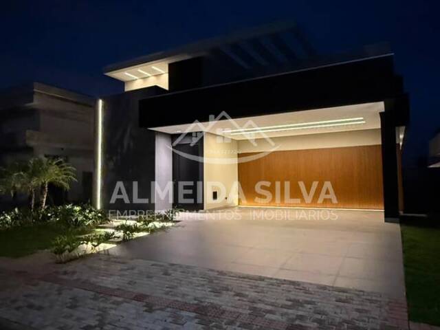 #466 - Casa para Venda em Arapongas - PR - 2